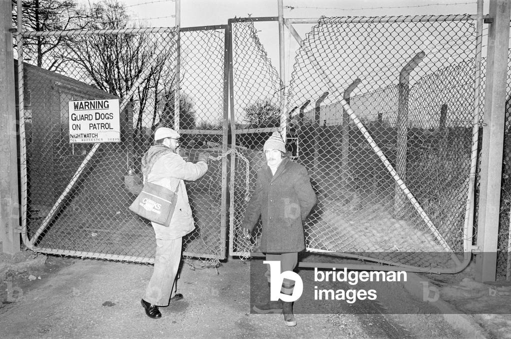 British Leyland Strike, Picket Scenes, Longbridge, Birmingham, 8th February 1979.