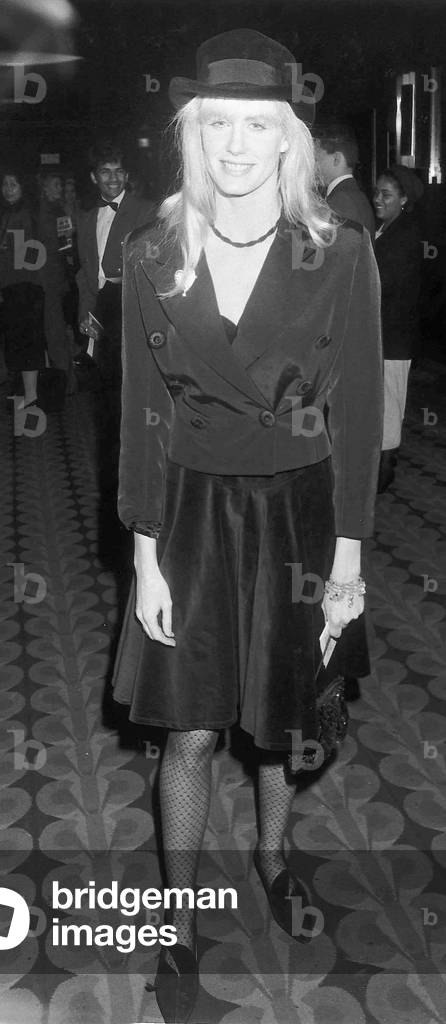 Daryl Hannah American actress at film premiere of Cry Freedom in November 1987 (b/w photo)