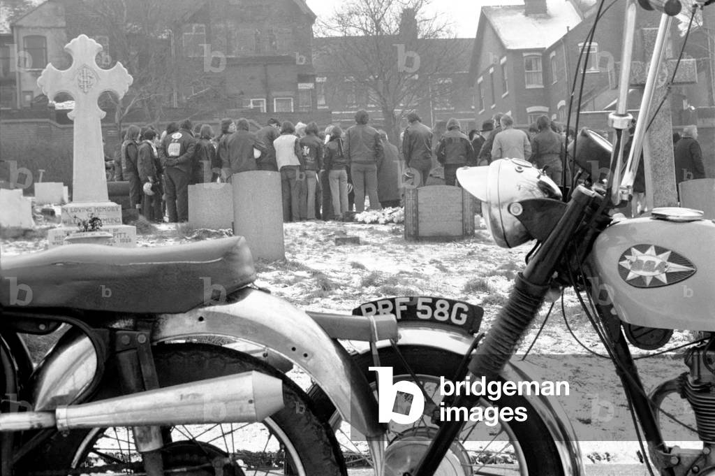 Ton-up boys attend Funeral of their mate. The ton-up boys attending the Funeral at Tunstall Cemetery and St. John's Church Kidsgrove
December 1969