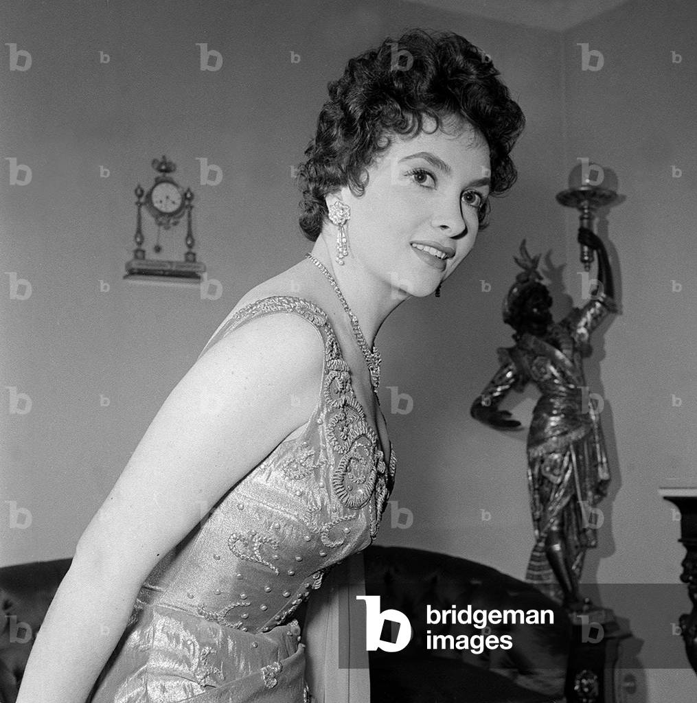 Italian Actress Gina Lollobrigida in London, February 1954 (b/w photo)