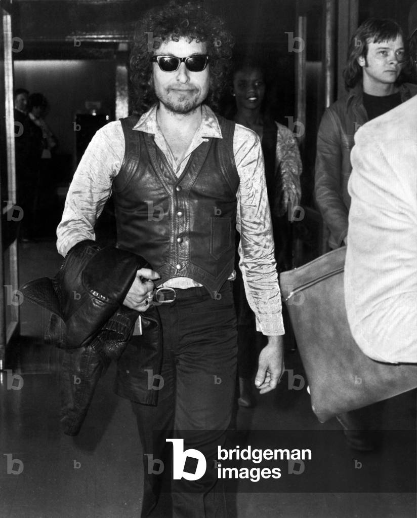 Bob Dylan at London airport. 
17th July 1978.