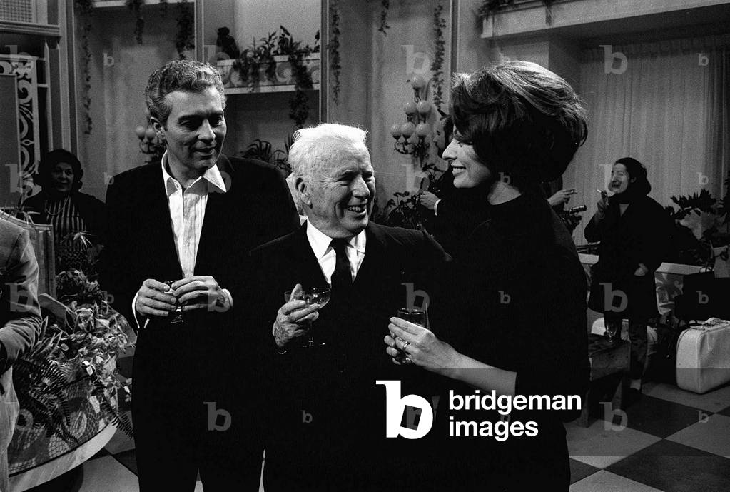 Charlie Chaplin celebrating his 77 birthday, April 1966 (photo)