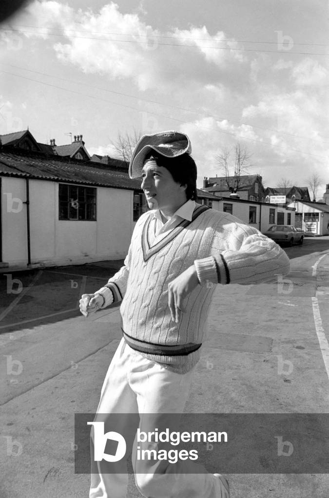 Cricketer Derek Randall. Derek Randall and his repertoire of tricks photographed at Trent Bridge as he prepares for the new season.The hat flicked up from the foot to the head. April 1977 (b/w photo)