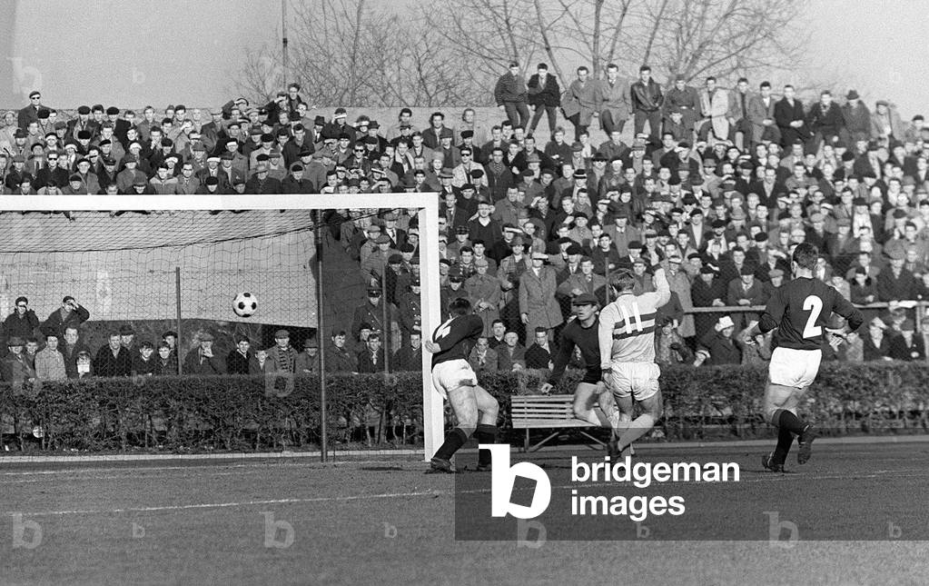 Europan Cup Winners Cup second Round Second Leg match December 1964Sparta Prague 2 v West Ham 1Johnny Sissons (N(photo)