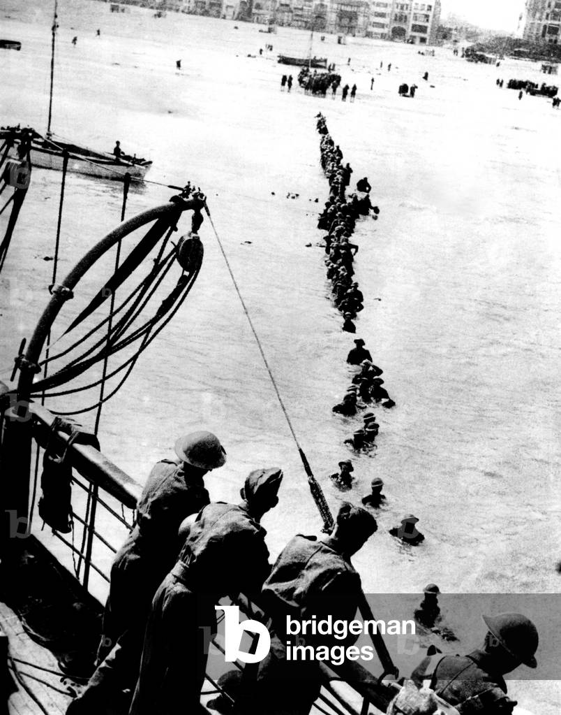 World War Two - Second World War - The evacuation of the BEF from the beaches at Dunkirk. Circa: June 1940 (b/w photo)