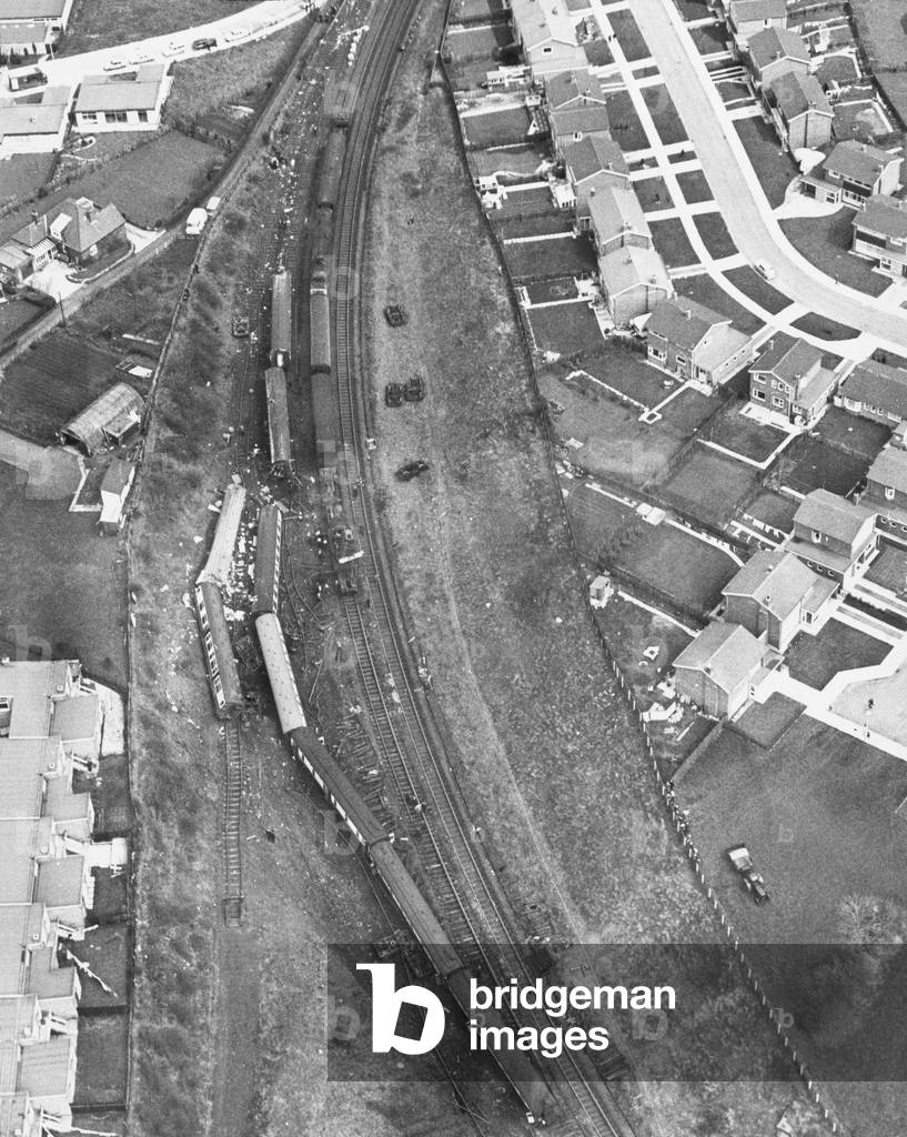Morpeth Rail Crash On 7 May 1969 a northbound sleeper express train from London to Aberdeen derailed on the Morpeth curve. Six people were killed, 21 were injured and the roof of the station's northbound platform was damaged, 1969 (b/w photo)