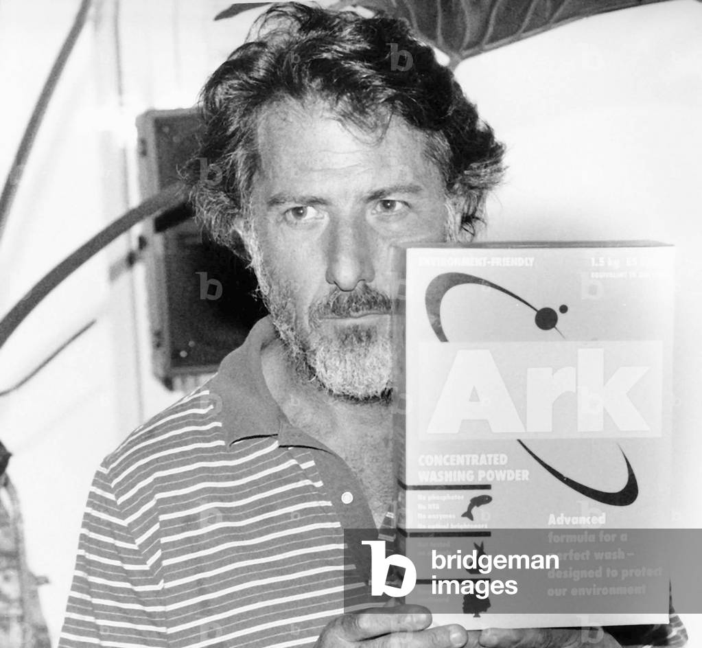 Dustin Hoffman actor promoting eco friendly product, May 1989 (b/w photo)