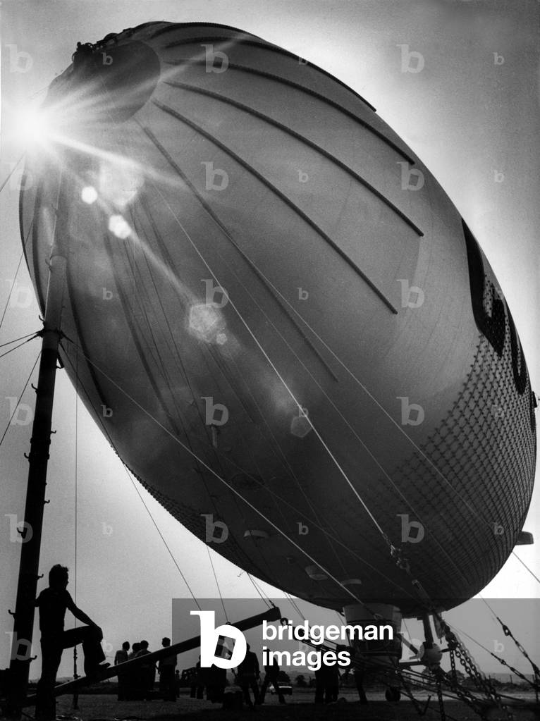 Goodyear Europa airship, 1976