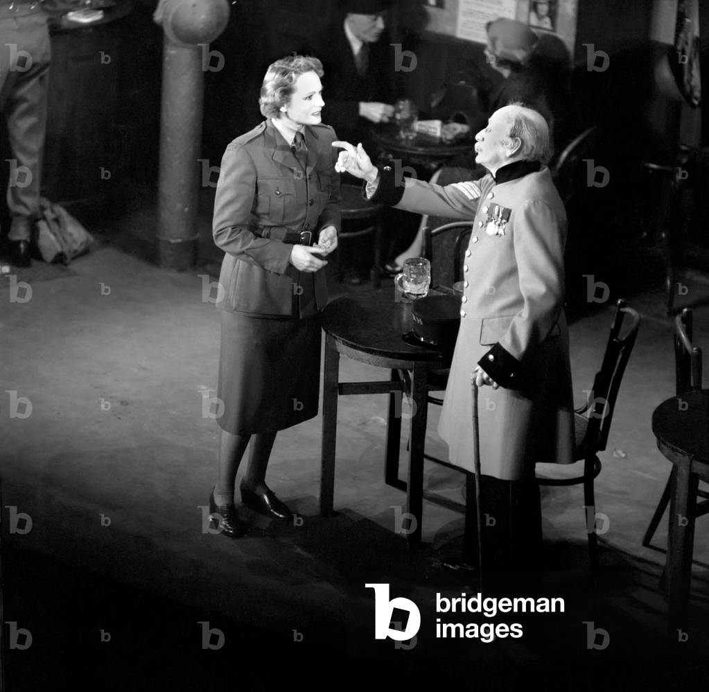 Anna Neagle in the musical 