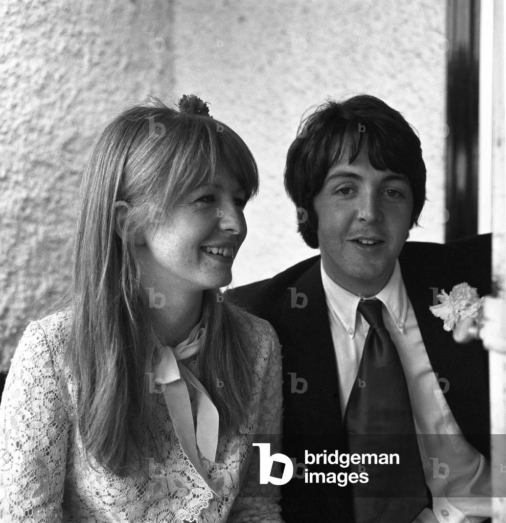 Mike McCartney's Wedding. Paul McCartney and girlfriend Jane Asher, June 1968