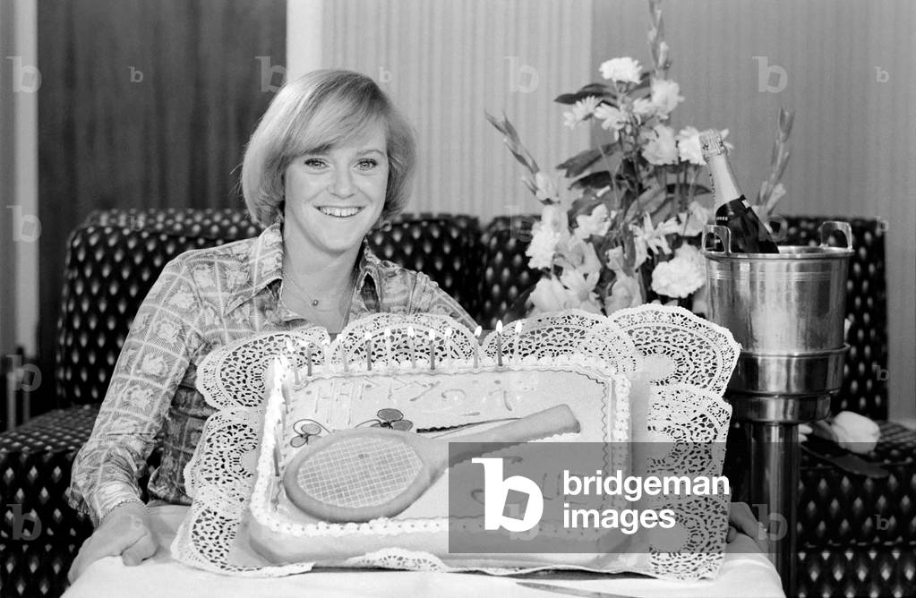 Sport: Tennis: Television: Sue Barker. 21st birthday, April 1977 (b/w photo)