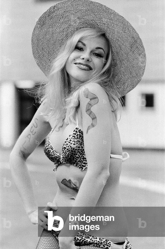 Australian actress and comedienne Pamela Stephenson, one of the stars of the BBC comedy review 