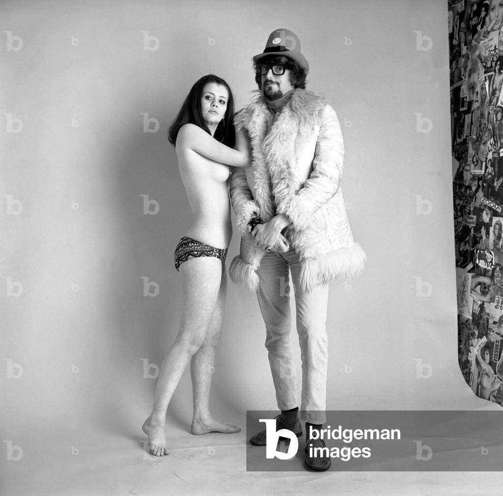 Jonathan King posed with 17 year old model Mary Colinson from Malta for a pin-up photograph for a calendar to be sent to disc jockeys and producers to plug Jonathan's current record 
