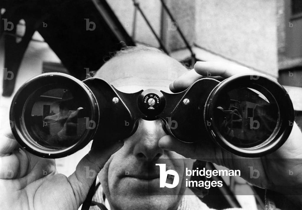 Lionel Crane takes a look at the Grand National. March 1965