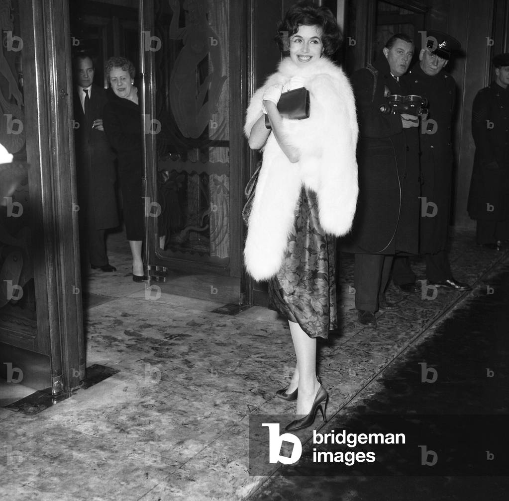 Premiere of Cowboy at Odeon Leicester Square. Actress marla Landi photographed on her way into the Cinema. 24th January 1958.