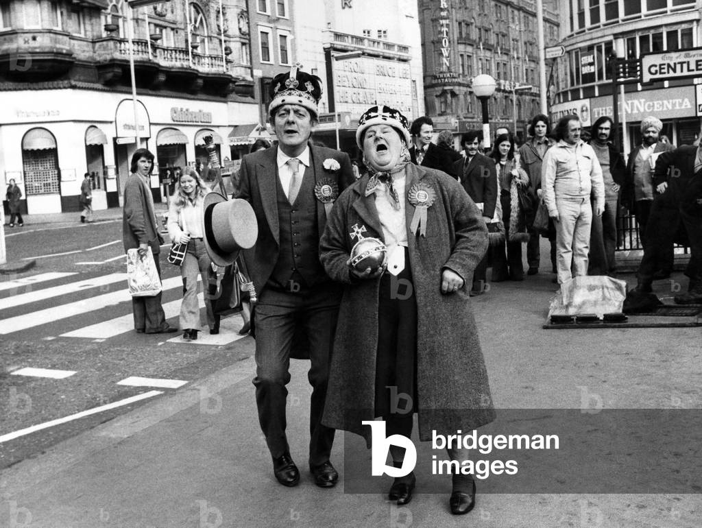 Jim and Meg are king and queen of the Buskers.