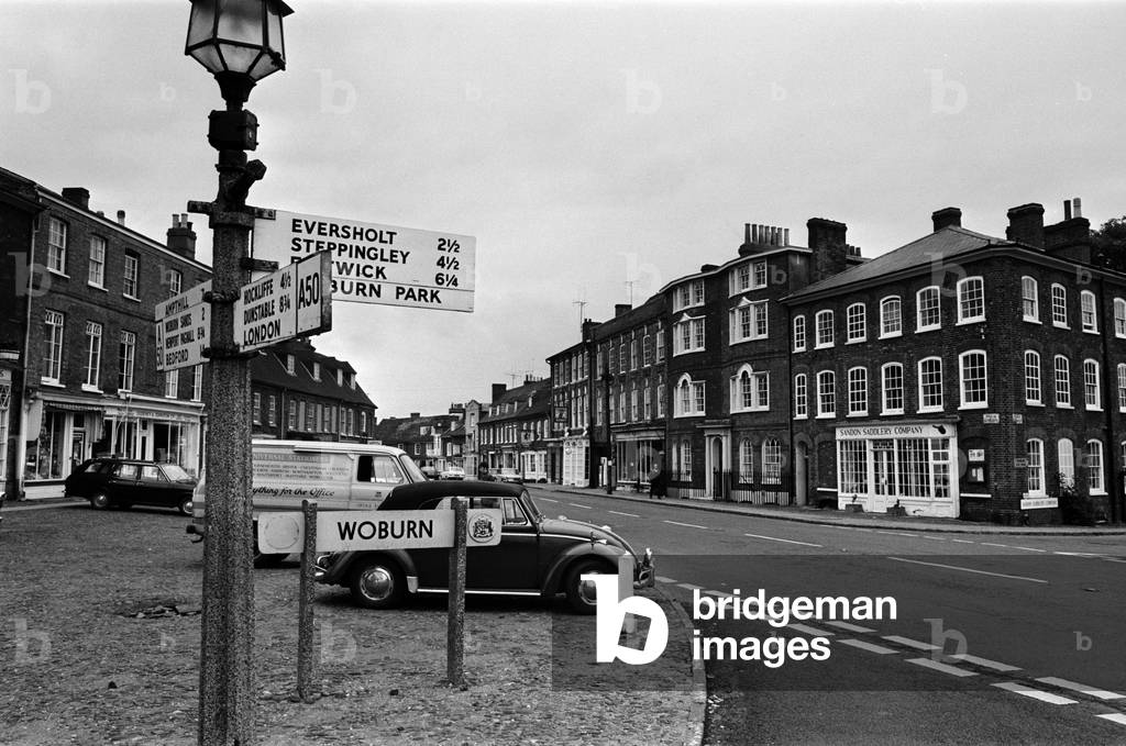 High Street, Woburn Village, Bedfordshire. 24th July 1968 (b/w photo)