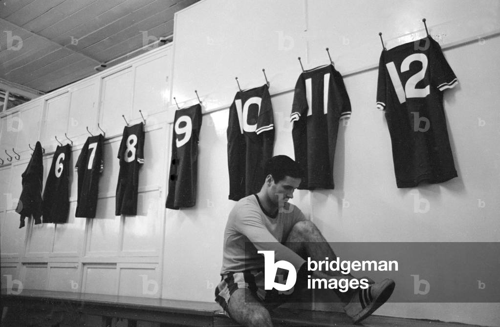 Chelsea footballer George Graham in the dressing room at Stamford Bridge with the number 12 shirtAugust 1965 (photo)