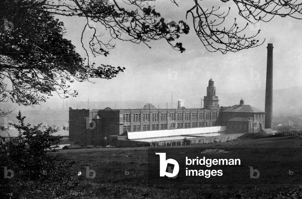 Stanhill Ring Spinning Mill, Oswaldtwistle near Accrington in Greater Manchester, May 1946 (b/w photo)