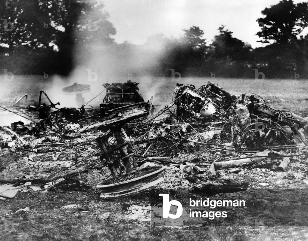 Wreckage of a Bleriot airliner en route from Paris to Croydon The aircraft's engines caught fire during the flight and the pilot attempted an emergency landing at Penshurst, but lost control of the aircraft and crashed October 1926 (b/w photo)