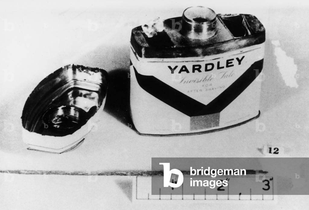 Equipment used by spy Gordon Lonsdale.
Portland Spy Ring.
c. 1961
