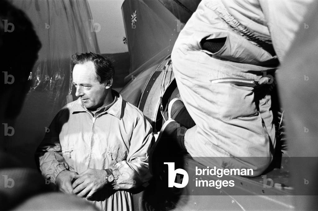 Donald Campbell & Bluebird K7 at Coniston Water, Friday 4th November 1966.