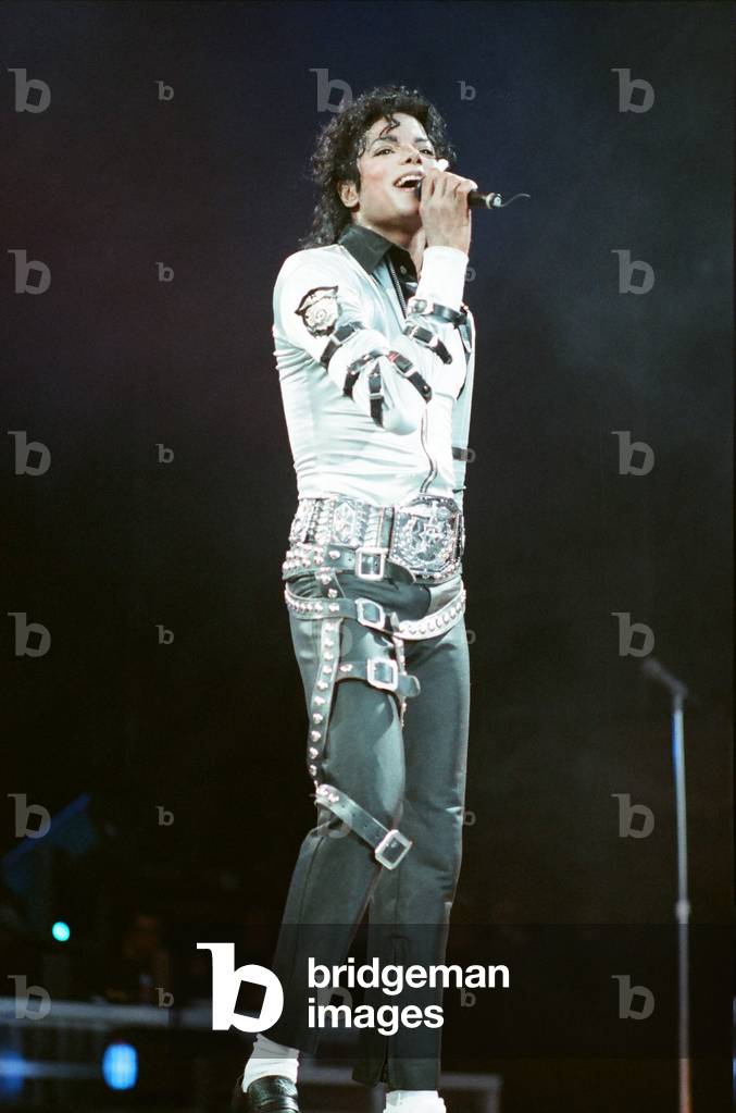 Michael Jackson in concert at Wembley, 15th July 1988 (photo)
