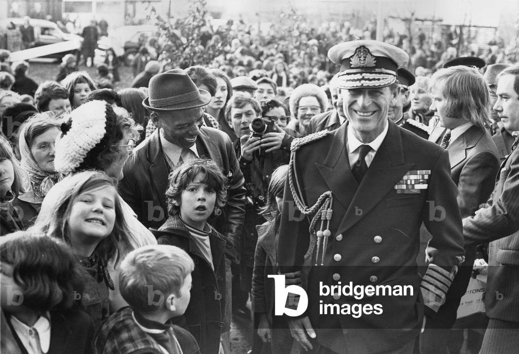 Prince Philip, Duke of Edinburgh, visits the Byker Wall Housing development in Byker, Newcastle - chatting to local people, 08/11/1974