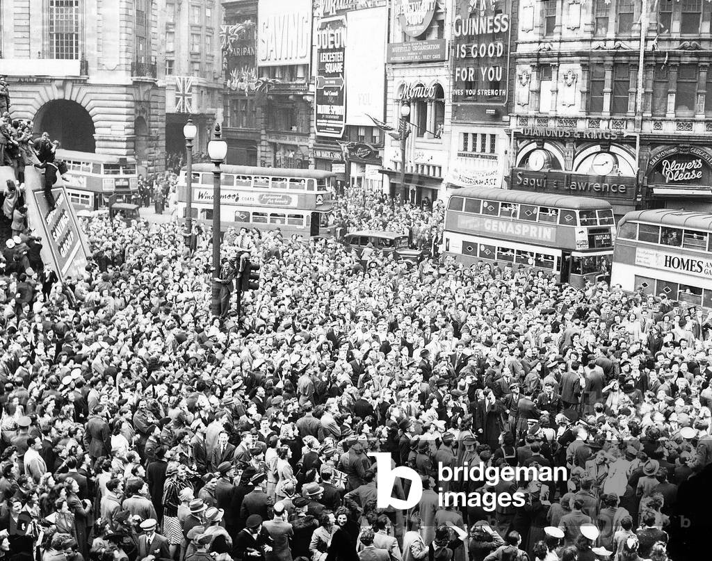 Piccadilly Circus London at the end of World War 2, 08/05/1945 (b/w photo)