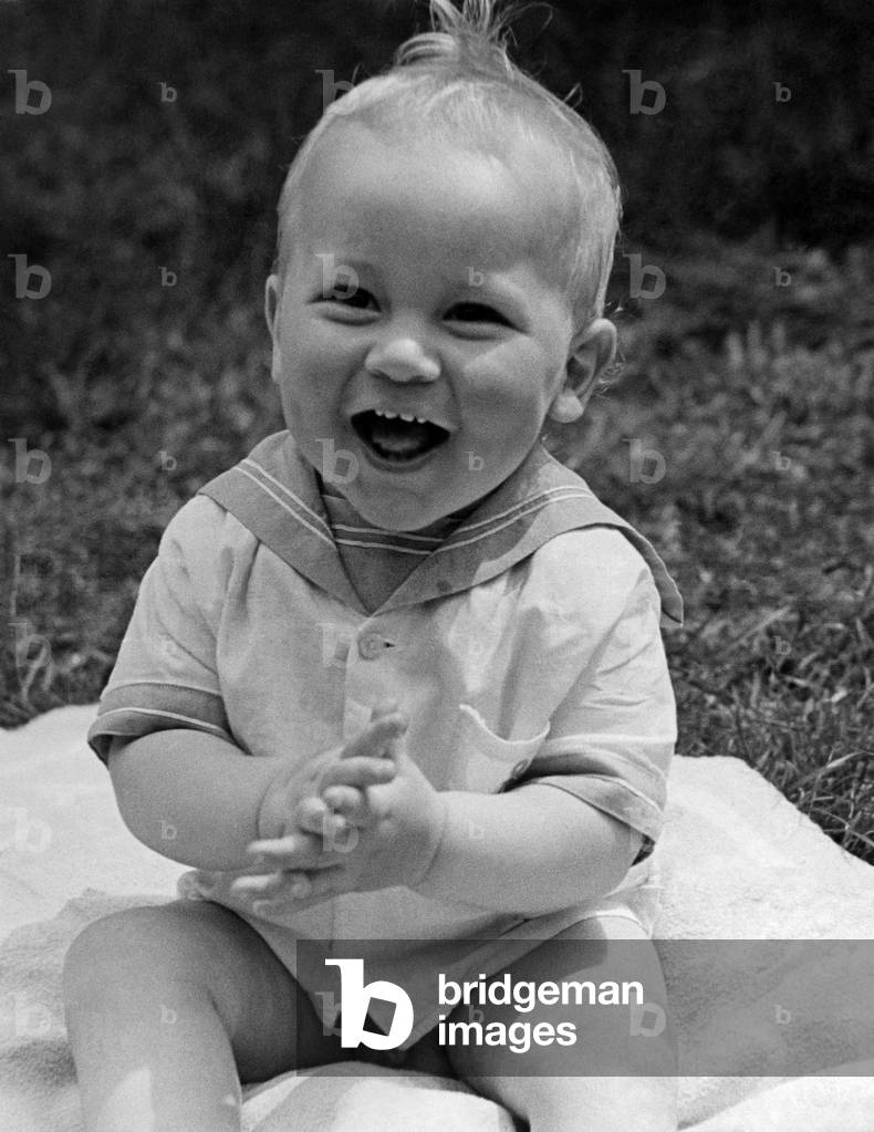Little baby boy Brian Mattheus aged eleven and a half months.
January 1942