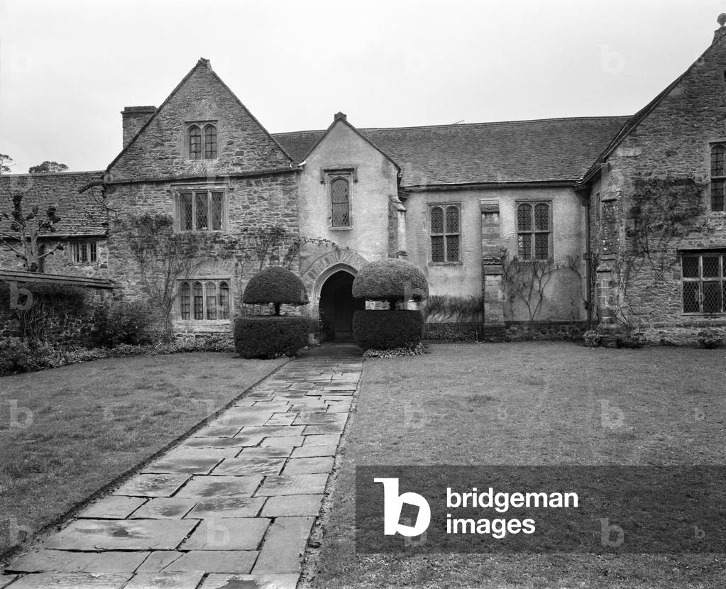 Cothay Manor, near Wellington, Somerset., February 1975 (b/w photo)