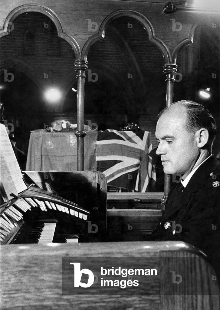 The new NFS march was played in church for the first time on Wednesday when members of the Fire Service and representatives of all branches of the Civil Defence assembled to honour the memory of two firemen who died in the service of their King and country. The firemen, Edward Arthur Rosebridge and George Christain Cert, were killed when their station was partially demolished by a flying bomb. Rosebridge and Cert who had so often stood shoulder to shoulder while fire fighting lay side by side in coffins on top of which rested the axes and helmets that had belonged to them. The organist was Company Officer D.A. Ridley and NFS comrades formed a guard of honour. August 1944