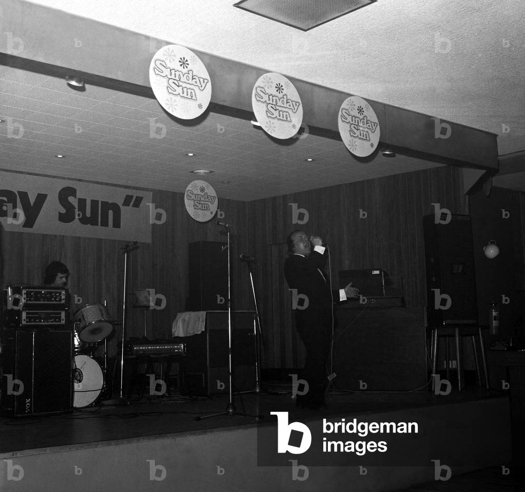 The Sunday Sun Jack Olubs Road Show at Westerhope Excelsior Social Club, 15 March 1974 (b/w photo)