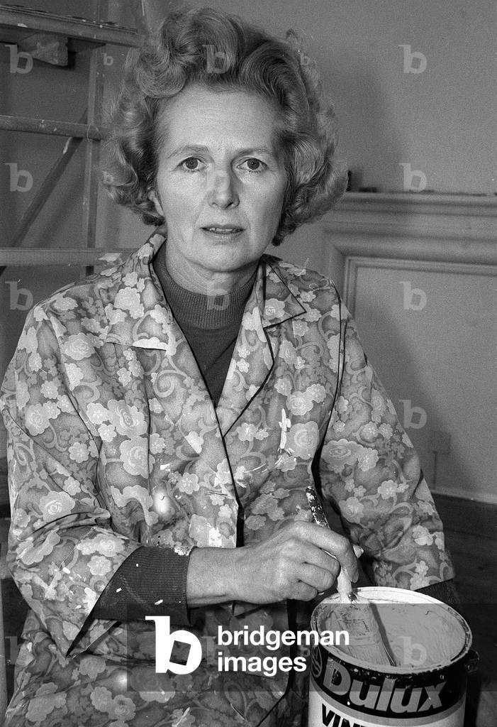 Margaret Thatcher spent the w eekend in the country with her husband Dennis decorating their new country Belfry Flat at Scotney Castle, Lamberhurst, near Tunbridge Wells,Kent. December 1975