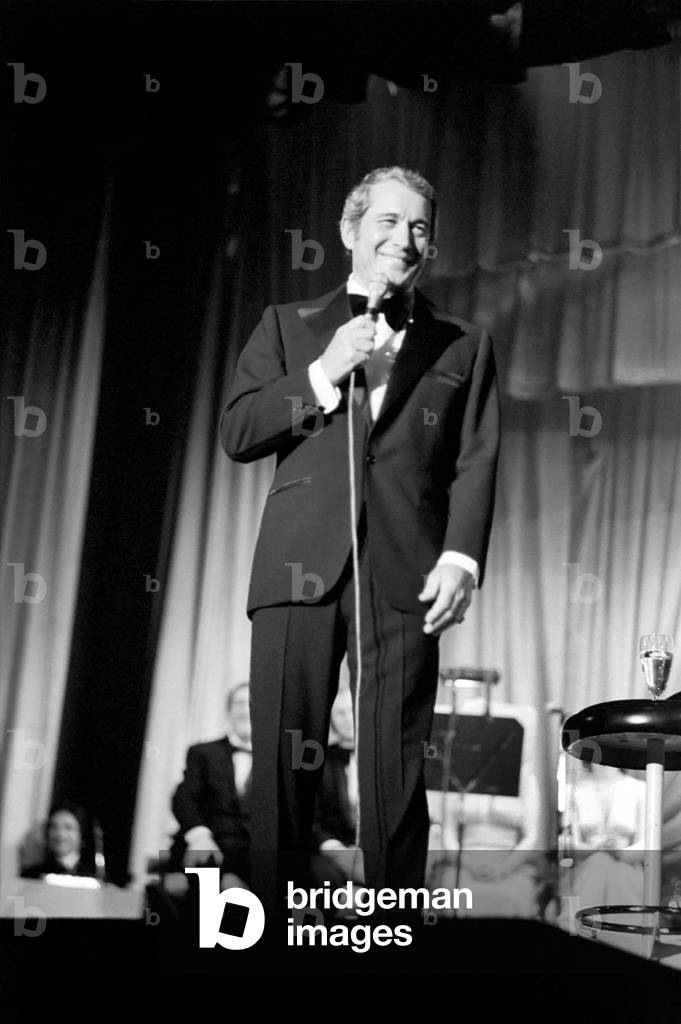 American singer Perry Como in Southport, April 1975 (b/w photo)