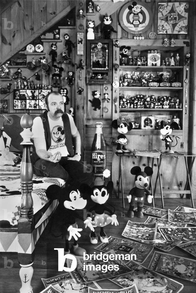 Collections. Mickey Mouse mania.