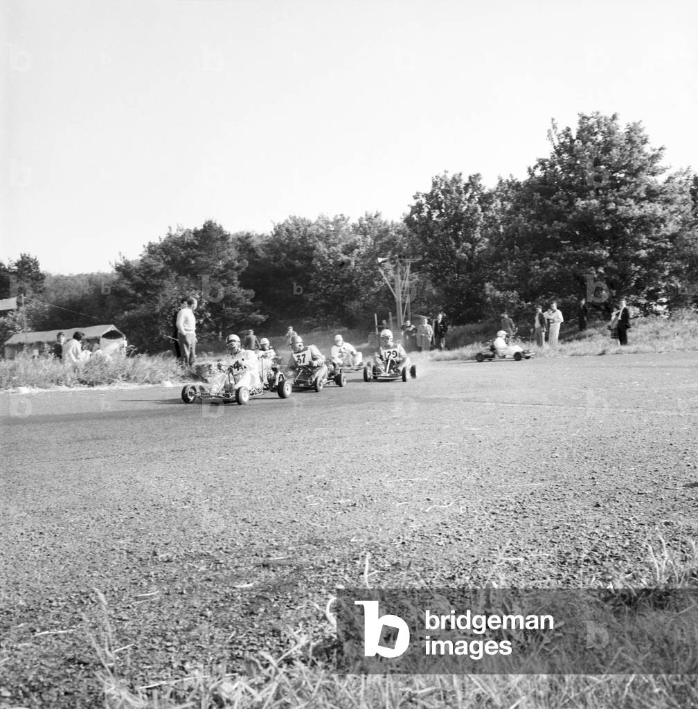 The start of an event at the Northern National Karting Championship at Catterick, Richmondshire, North Yorkshire. May 1960 (b/w photo)