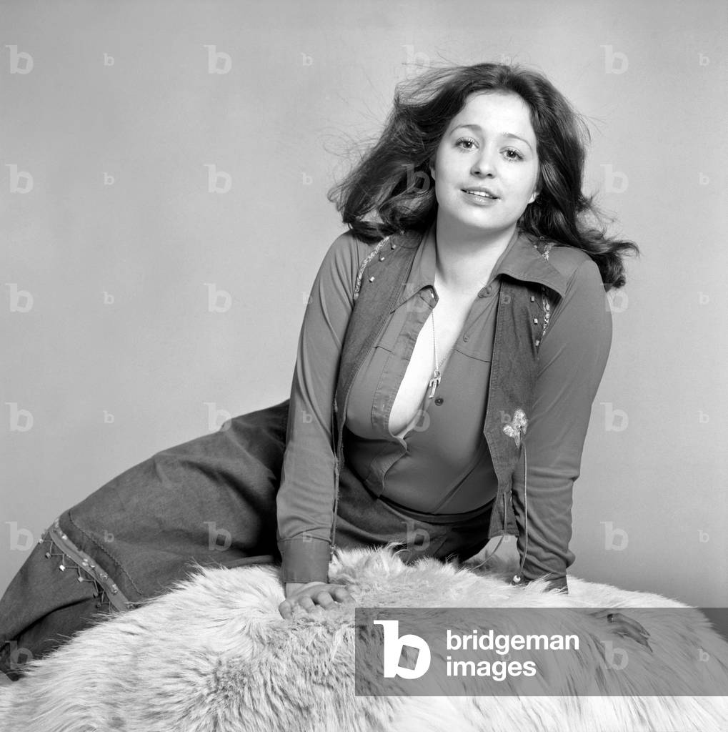 Singer: Tina Charles, February 1976 (b/w photo)