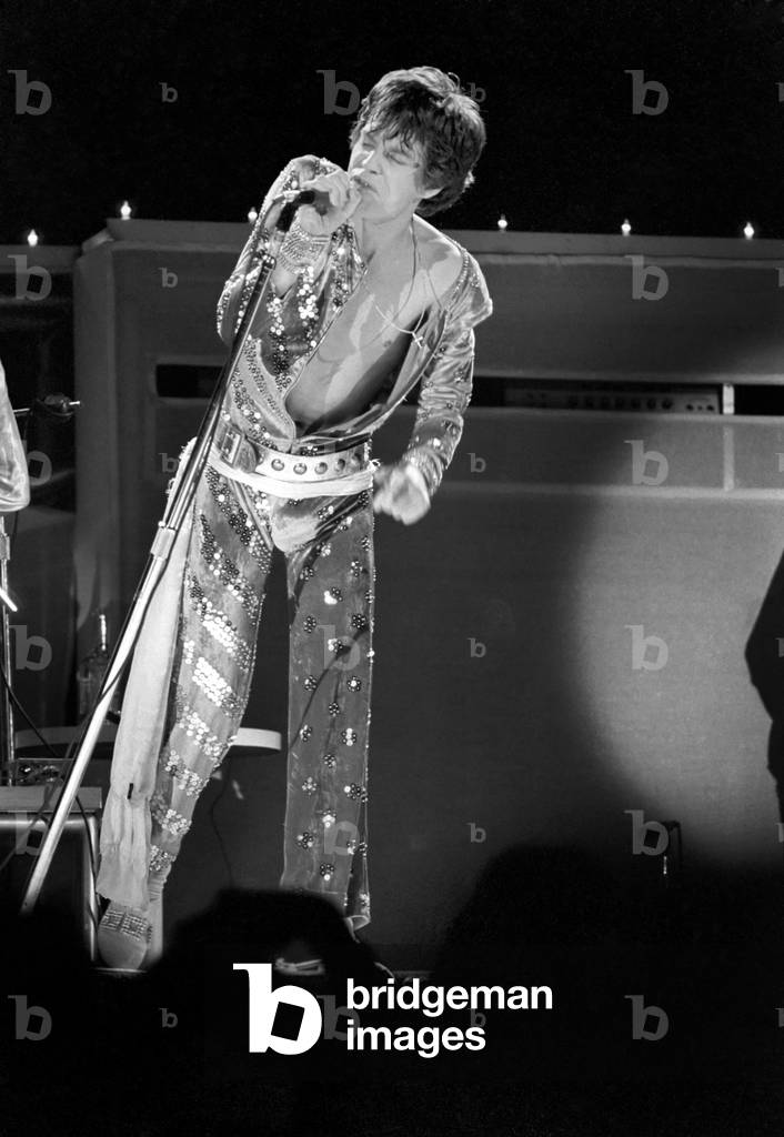 Mick Jagger, Rolling Stones Inglewood Forum, Los Angeles, California, US (Charity Concert for the Nicaraguan Earthquake). at the time the highest grossing rock concert ever. 18 January 1973 (b/w photo)