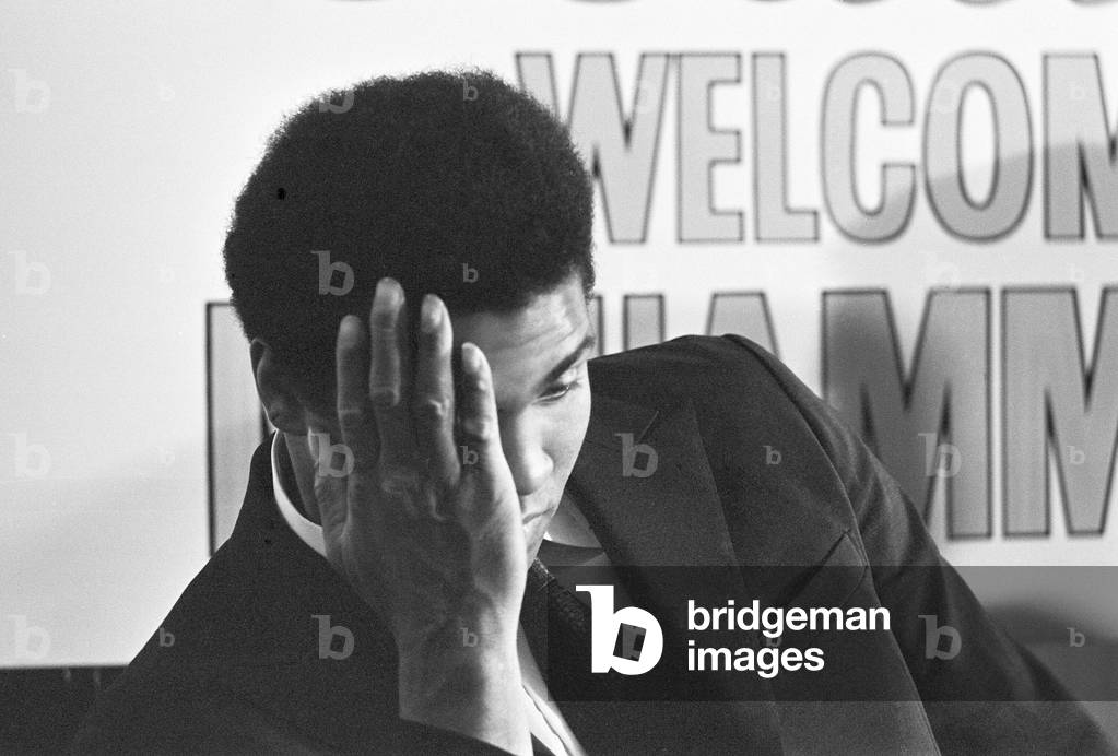 Muhammad Ali visits the co-op and Birmingham New Street railway station during his promotional tour for Ovaltine before hosting a press conference at the Albany Hotel. 13th October 1971 (b/w photo)