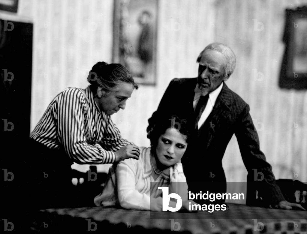 Scene from the play Hindle Wakes, 27th August 1927 (b/w photo)