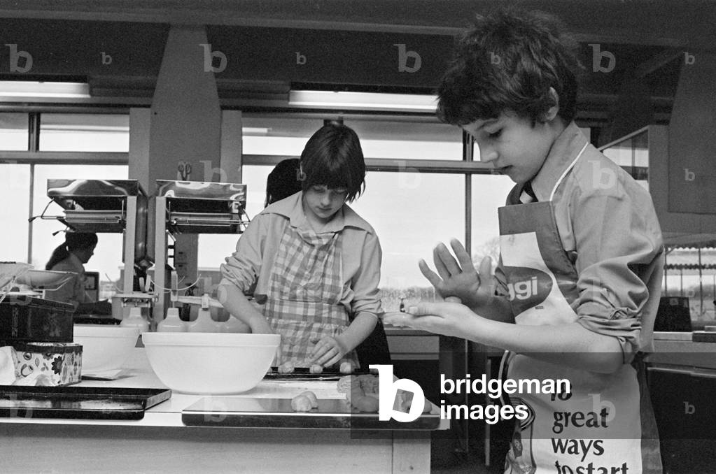 Northfield School, Billingham, Stockton-on-Tees, Circa 1978. Cookery Class.