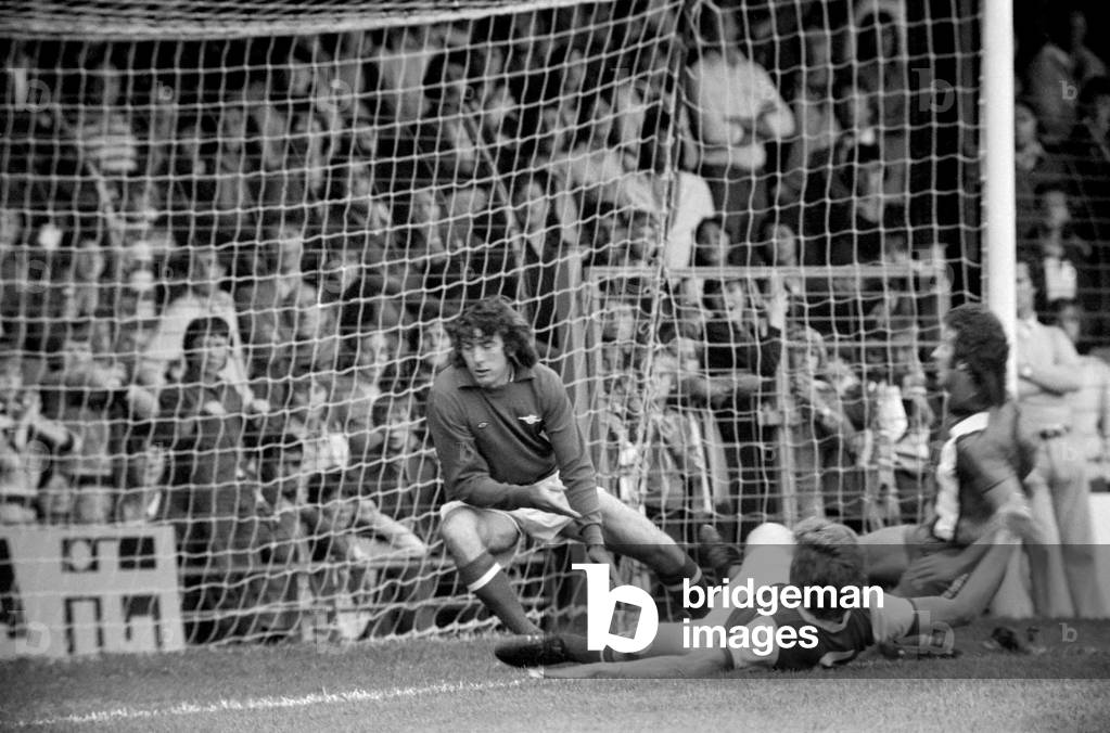 Luton Town. vs. Arsenal, August 1977 (photo)