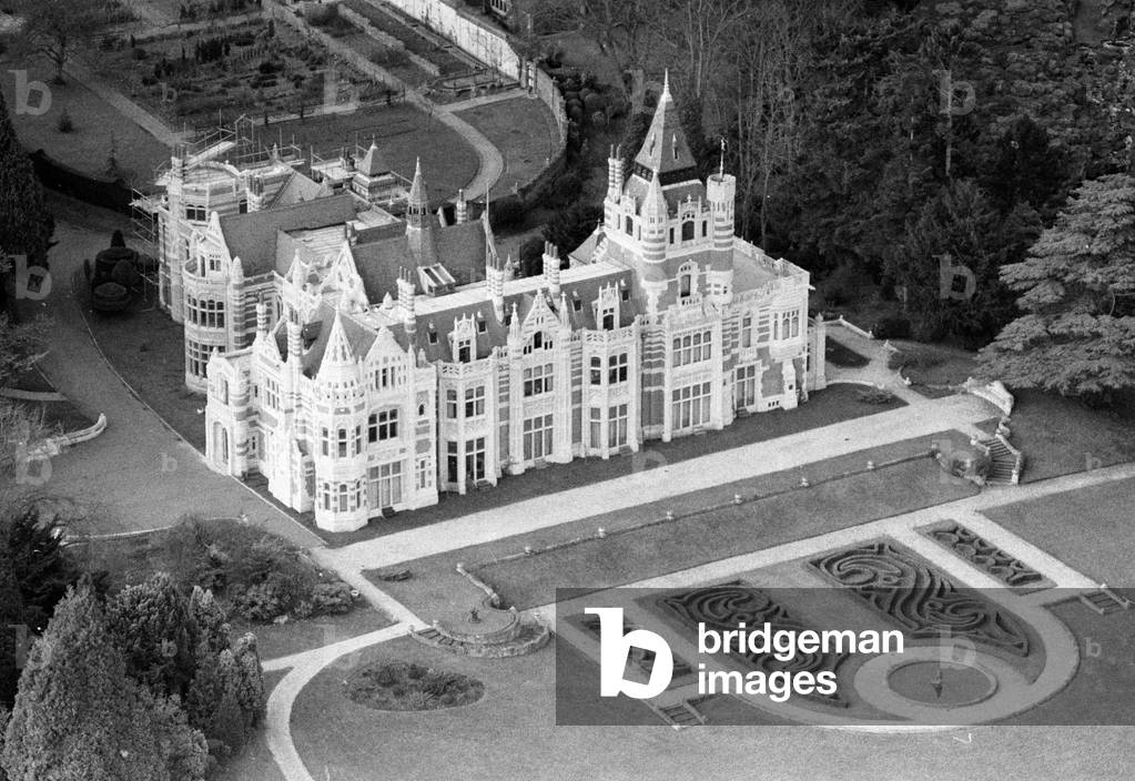 An aerial view of the mansion belonging to former Beatles member George Harrison, in Henley February 1984 (b/w photo)