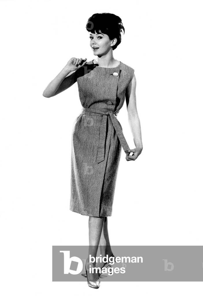 Reveille Fashions: Meriel Weston. March 1961