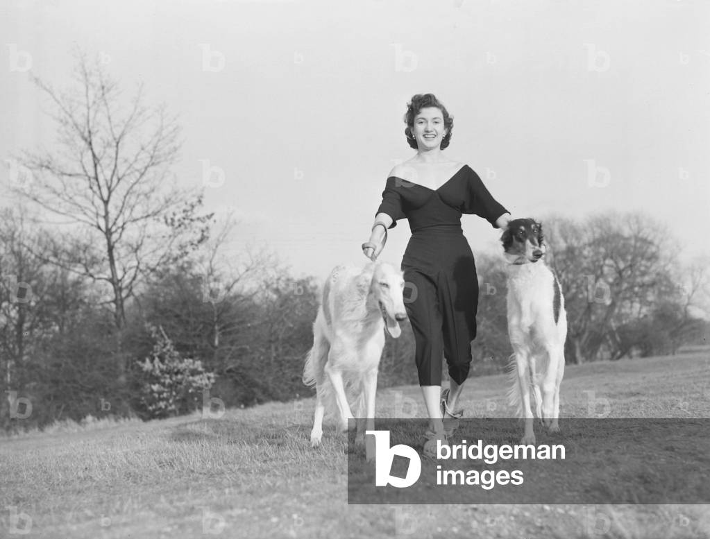 Zene Maishall, film actress, with Barzois dogs 