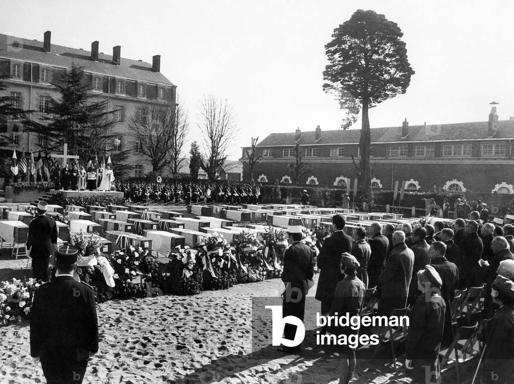 Funeral for Nantes Air Crash Victims: The service in progress at Nantes. March 1973