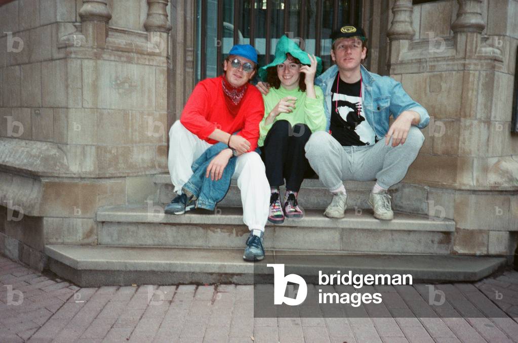 Acid House music fans gather at the Hummingbird night club in Birmingham. 9th July 1989 (photo)