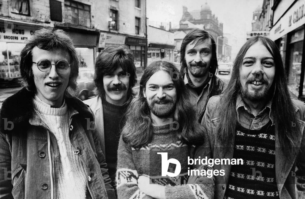 Lindisfarne get back together again. (L, to, R) Ray Laidlaw, Ray Jackson, Simon Cowe, Alan Hull and Rod Clements. 21/12/76