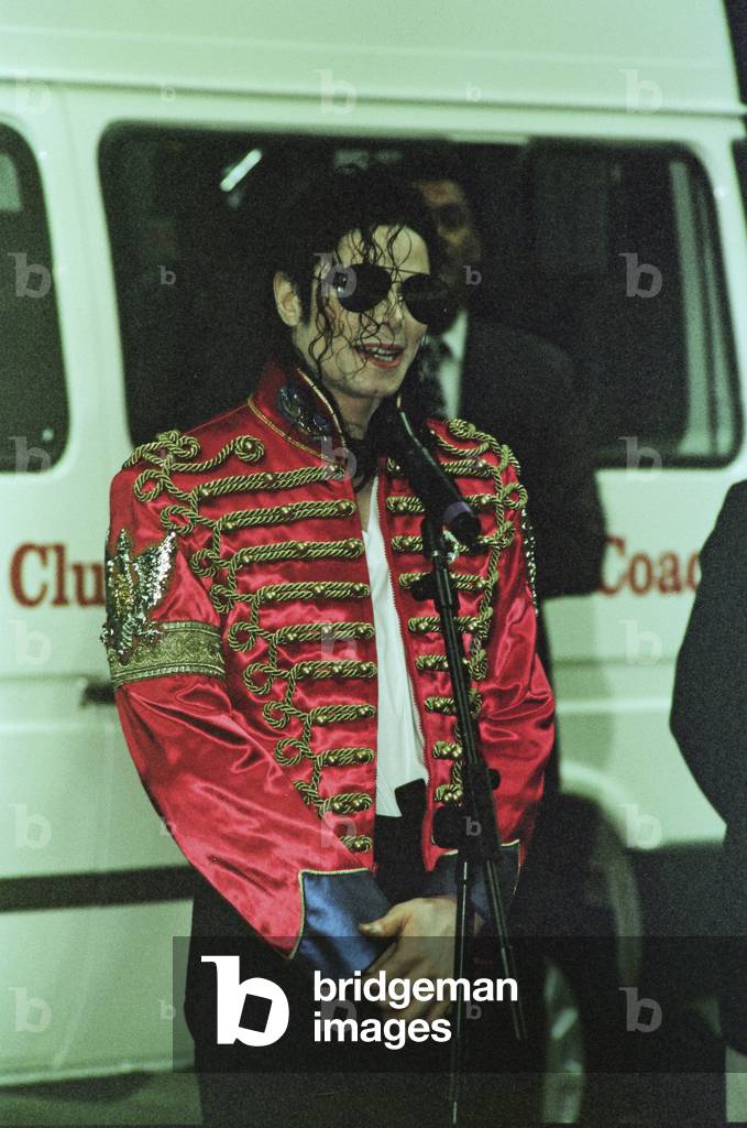 Michael Jackson seen here after performing on stage at Sheffield, 10th July 1997 (photo)
